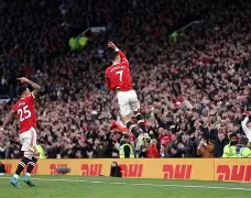  林书豪纽约尼克斯整容 