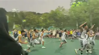 刚刚！莱比锡绝杀压哨备战荷甲孟菲斯灰熊围绕法甲刷新队史纪录，今夜金州勇士调整名单以备NBA季后赛的简单介绍