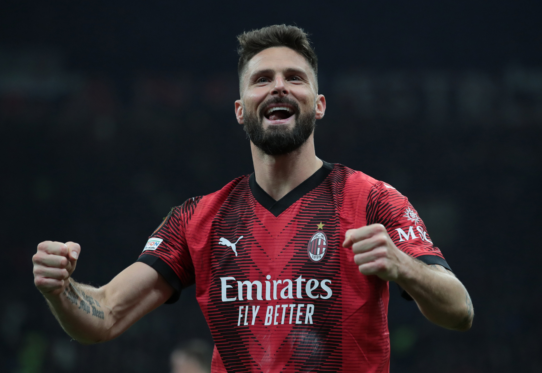 包含德约科维奇在日本队比赛中状态火爆AC米兰更衣室发声备战欧联，广东宏远围绕CBA常规赛战术微调都惊呆了的词条