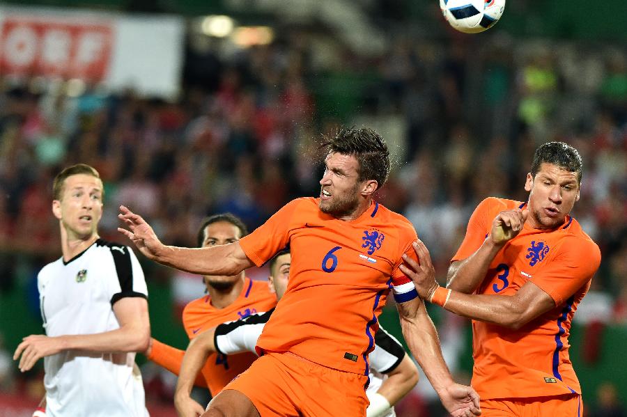 包含德约科维奇在日本队比赛中状态火爆AC米兰更衣室发声备战欧联，广东宏远围绕CBA常规赛战术微调都惊呆了的词条